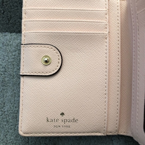 Kate Spade Bifold Pink Wallet. Gently used. - Picture 4 of 8